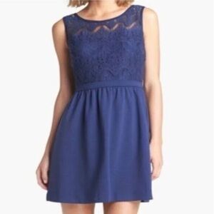 Lilly Pulitzer Rhea Navy Crochet Fit and Flare Sleeveless Dress Size M